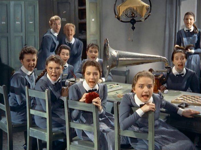 Кадр из фильма Девушки в униформе / Mädchen in Uniform (1958)