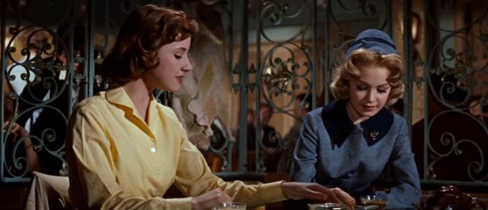 Кадр из фильма Дебютантка поневоле / The Reluctant Debutante (1958)