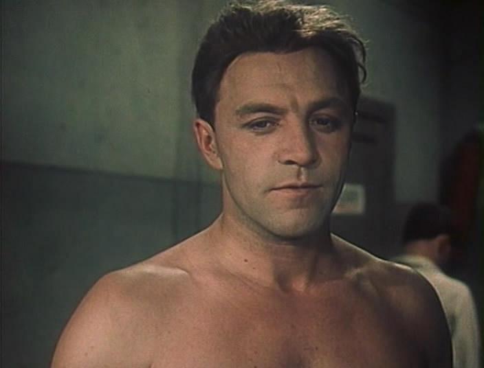 Кадр из фильма Добровольцы (1958)