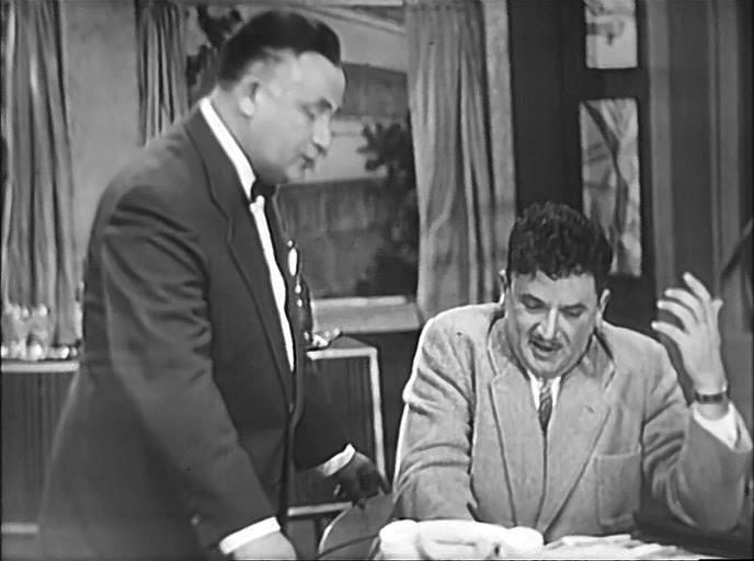 Кадр из фильма Обнажённая со скрипкой (1959)