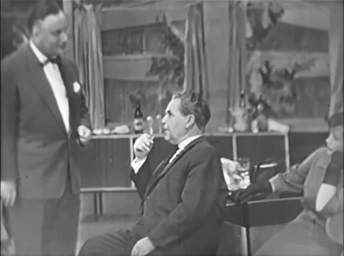 Кадр из фильма Обнажённая со скрипкой (1959)