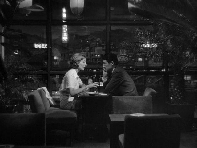 Кадр из фильма Хиросима, любовь моя / Hiroshima mon amour (1959)