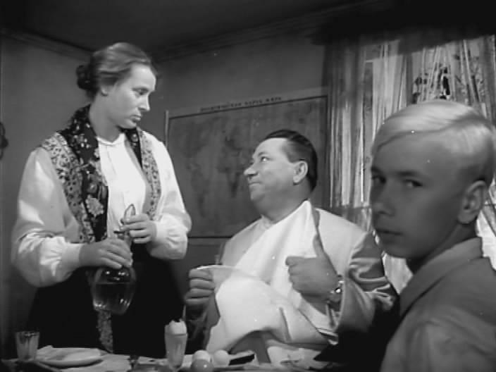 Кадр из фильма Сережа (1960)