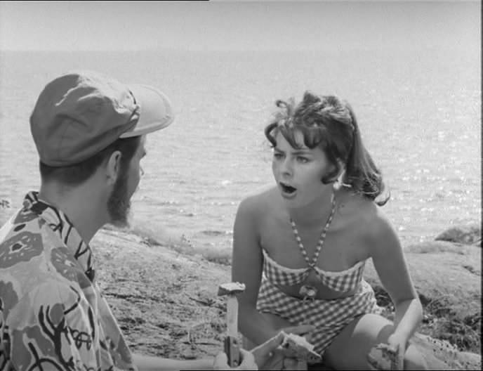 Кадр из фильма Приключения учительницы / Opettajatar seikkailee (1960)