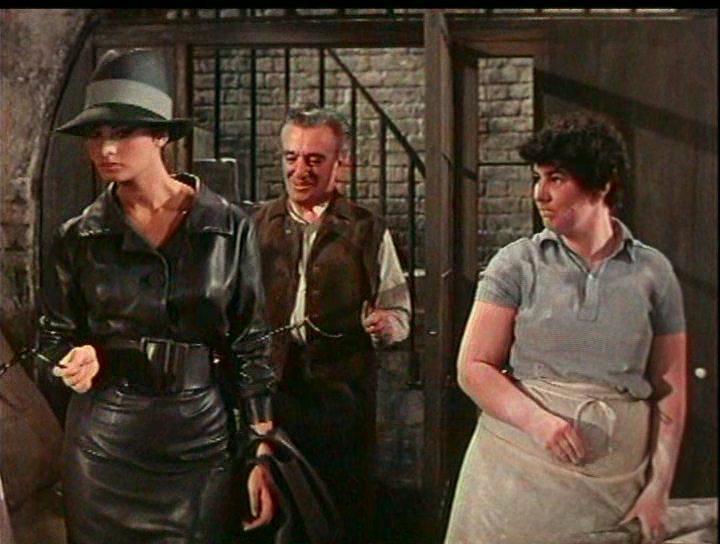 Кадр из фильма Миллионерша / The Millionairess (1960)