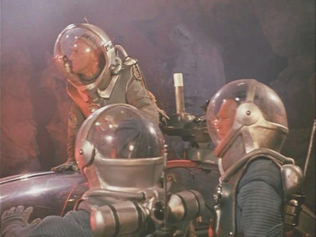 Кадр из фильма Планета бурь (1961)