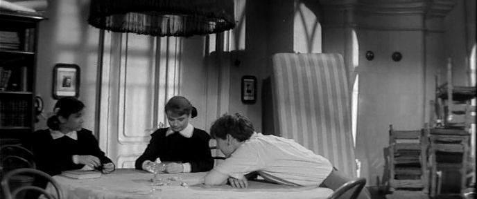 Кадр из фильма Шумный день (1961)