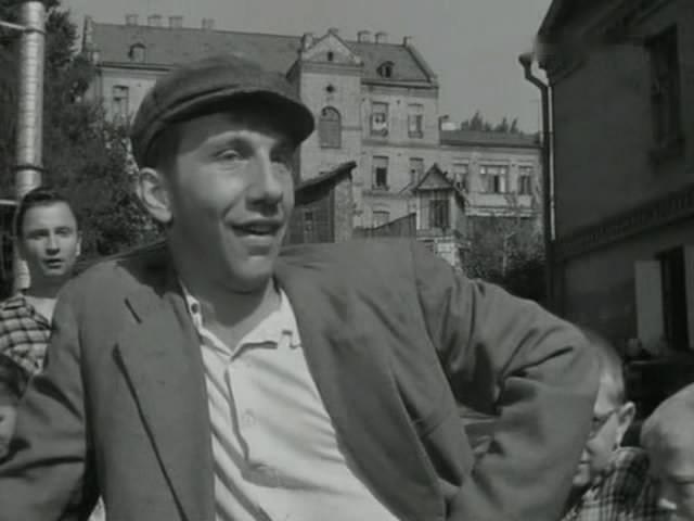 Кадр из фильма Прощайте, голуби (1961)