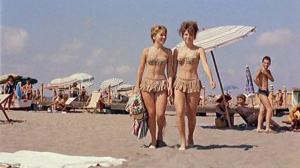 Кадры из фильма Феррагосто в бикини / Ferragosto in bikini (1960)