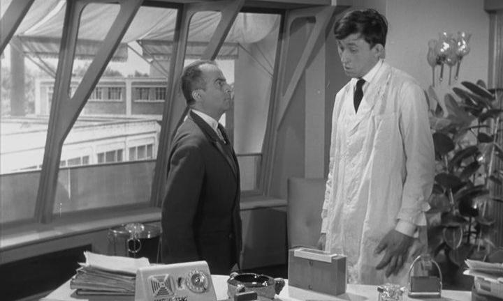 Кадр из фильма Пригородные поезда / Les tortillards (1960)