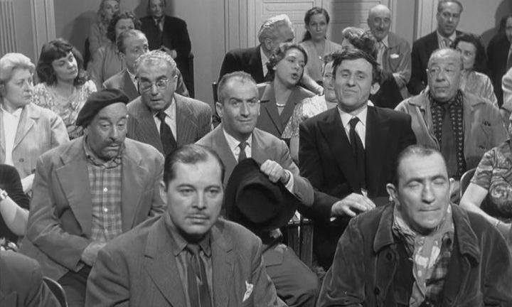 Кадр из фильма Пригородные поезда / Les tortillards (1960)