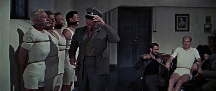 Кадр из фильма Пушки острова Наварон / The Guns of Navarone (1961)