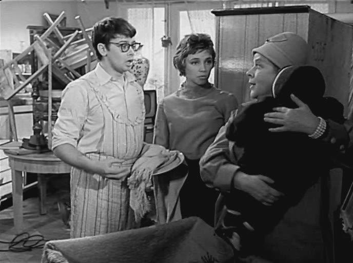 Кадр из фильма Взрослые дети (1961)