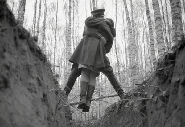 Кадр из фильма Иваново детство (1962)