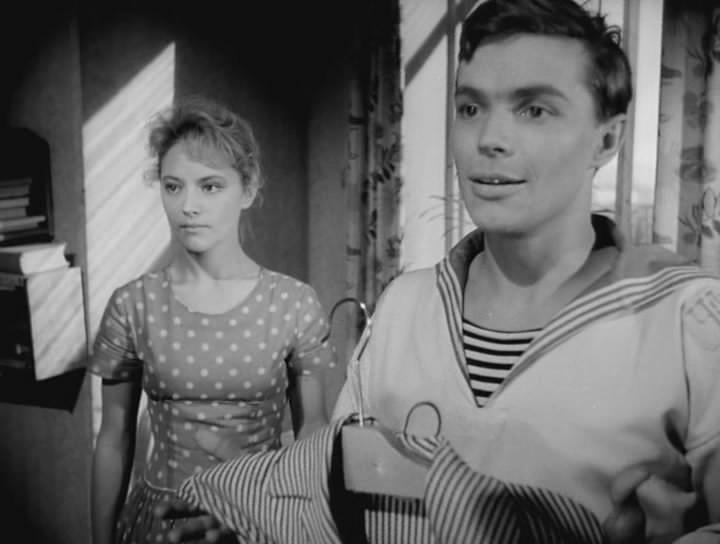 Кадр из фильма Увольнение на берег (1962)