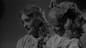 Кадры из фильма Что случилось с Бэби Джейн? / What Ever Happened to Baby Jane? (1962)