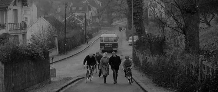 Кадр из фильма Воскресенья в Виль-д'Эвре / Les dimanches de Ville d'Avray (1962)