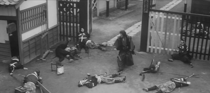 Кадр из фильма 17 ниндзя / Seventeen Ninja (1963)