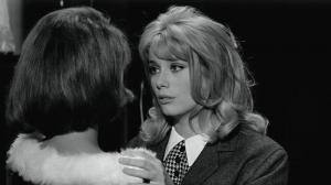 Кадры из фильма Порок и добродетель / Le vice et la vertu (1963)