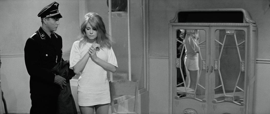 Кадр из фильма Порок и добродетель / Le vice et la vertu (1963)