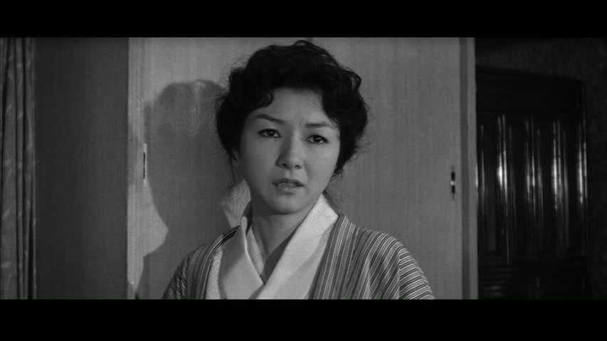 Кадр из фильма Когда женщина поднимается по лестнице / When a Woman Ascends the Stairs (1963)