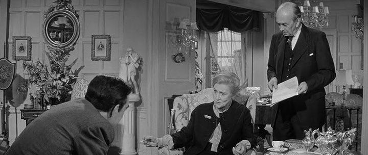 Кадр из фильма Логово дьявола / The Haunting (1963)
