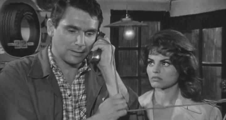 Кадр из фильма Мороз по коже / Chair de poule (1963)