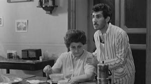 Кадры из фильма Соблазненная и покинутая / Sedotta e abbandonata (1964)