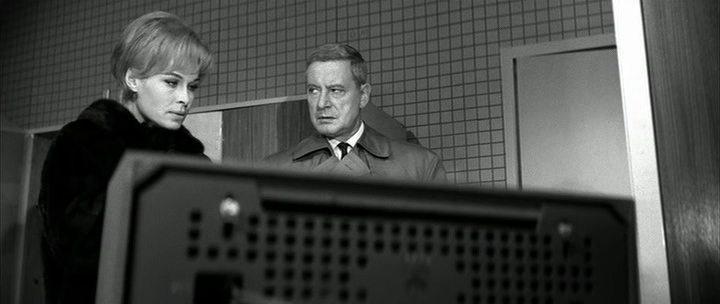 Кадр из фильма Призрак Сохо / Das Phantom von Soho (1964)