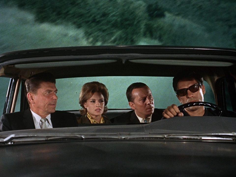 Кадр из фильма Убийцы / The Killers (1964)