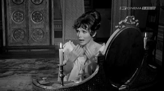 Кадр из фильма Замок живых мертвецов / Castle of the Living Dead (1964)