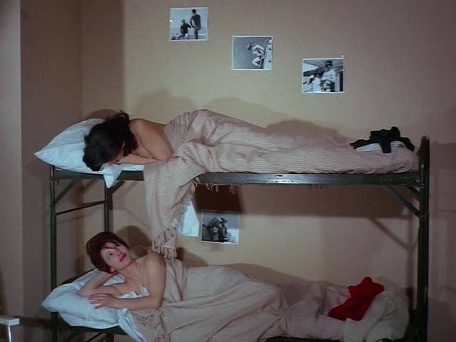 Кадр из фильма Зверь, который убивал женщин / The Beast That Killed Women (1965)