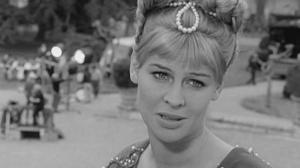 Кадры из фильма Дорогая / Darling (1965)