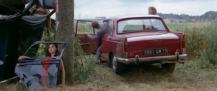 Кадр из фильма Безумный Пьеро / Pierrot le Fou (1965)