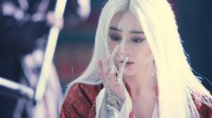 Кадры из фильма Белокурая невеста из Лунного Королевства / The White Haired Witch of Lunar Kingdom (2014)