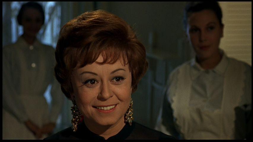 Кадр из фильма Джульетта и духи / Giulietta degli spiriti (1965)