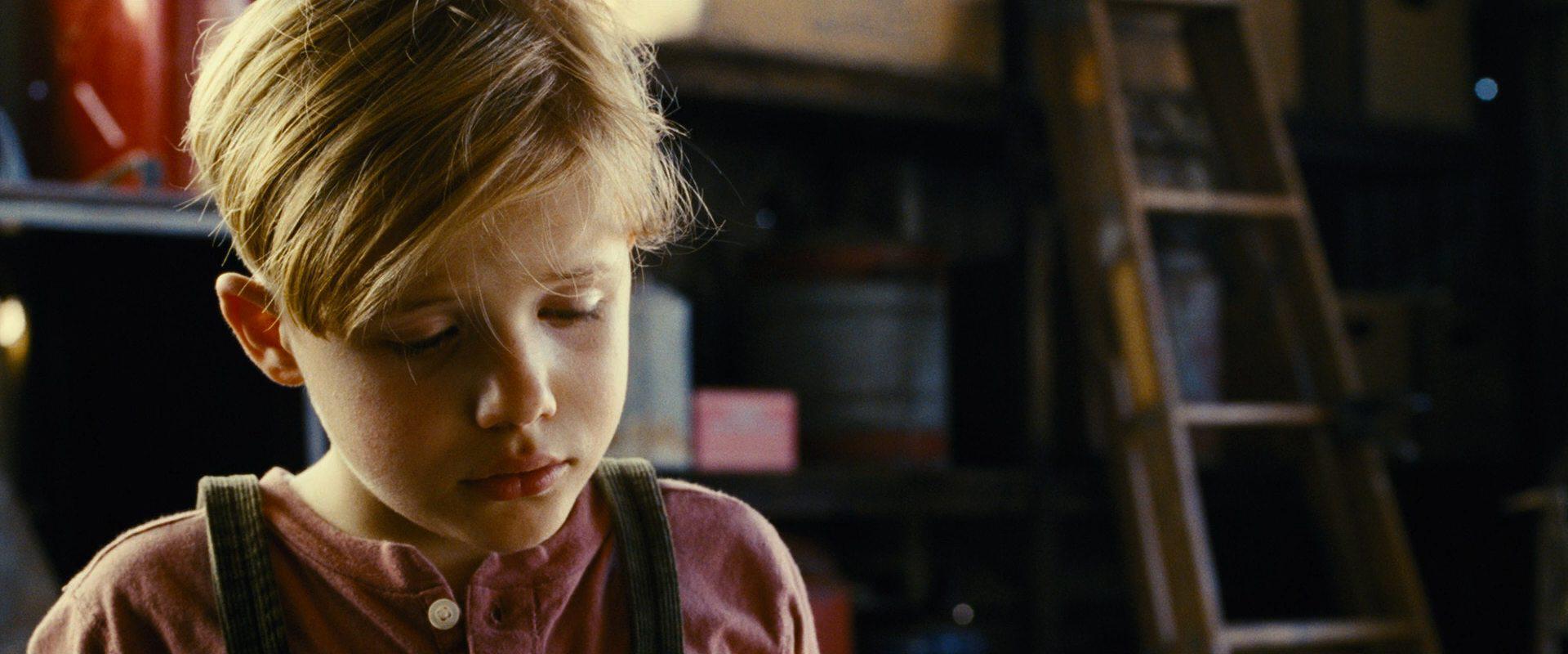 Кадр из фильма Малыш / Little Boy (2014)