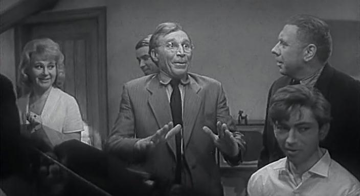 Кадр из фильма Наш дом (1965)
