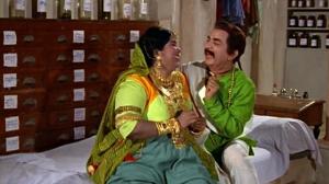 Кадры из фильма Цветок и камень / Phool Aur Patthar (1966)