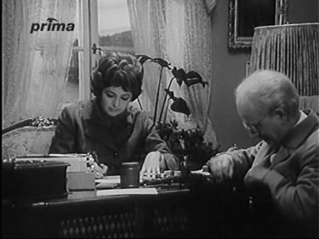 Кадр из фильма Нагая пастушка / Nahá pastýrka (1966)
