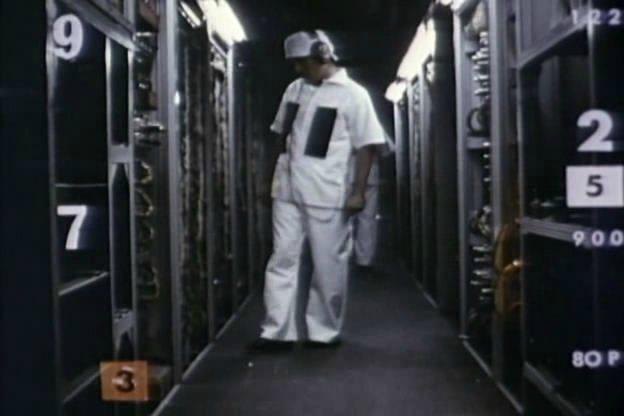 Кадр из фильма Электронный лабиринт THX 1138 4EB / Electronic Labyrinth THX 1138 4EB (1967)