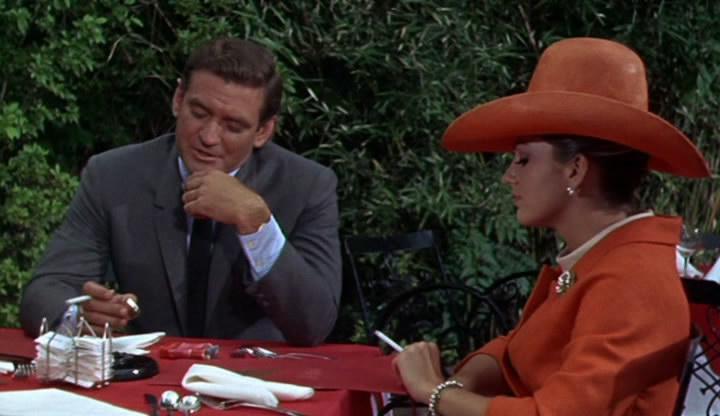 Кадр из фильма Отель / Hotel (1967)