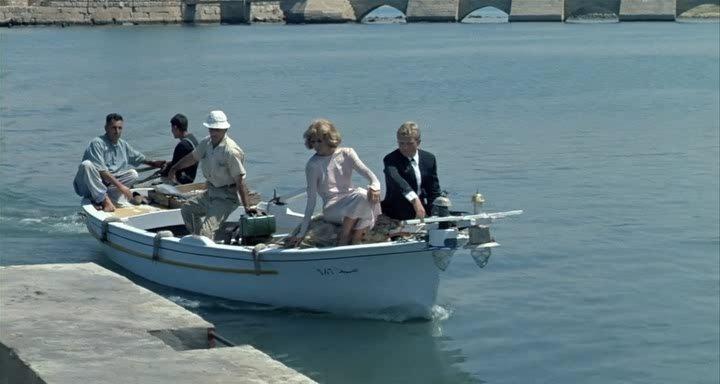 Кадр из фильма Большая саранча / La grande sauterelle (1967)