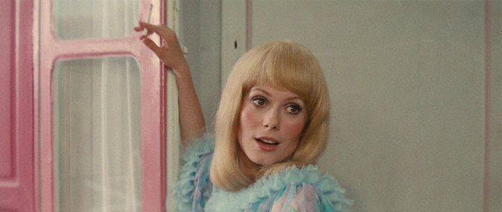 Кадр из фильма Девушки из Рошфора / Les demoiselles de Rochefort (1967)