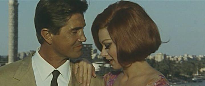 Кадр из фильма Золотой сфинкс / La sfinge d'oro (1967)