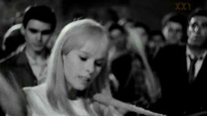 Кадры из фильма Мятный коктейль со льдом / Peppermint Frappé (1967)
