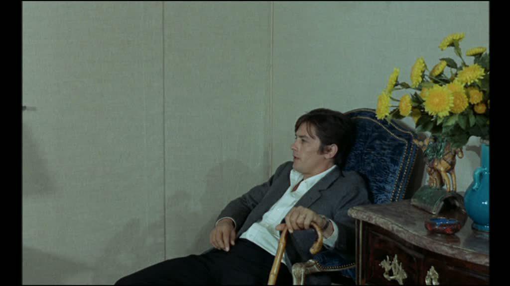 Кадр из фильма Дьявольски ваш / Diaboliquement vôtre (1967)