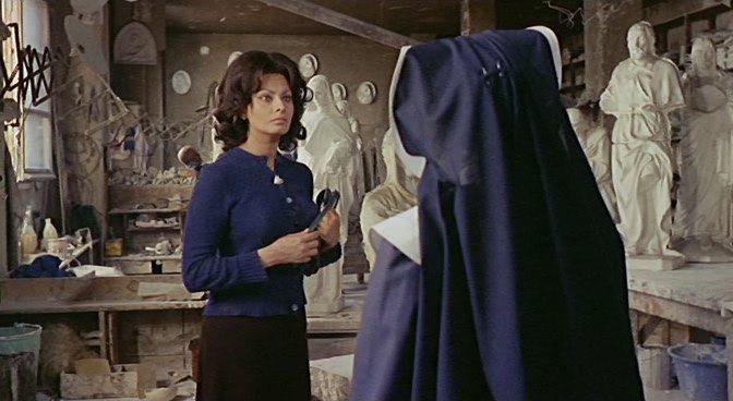 Кадр из фильма Привидения по-итальянски / Questi fantasmi (1967)