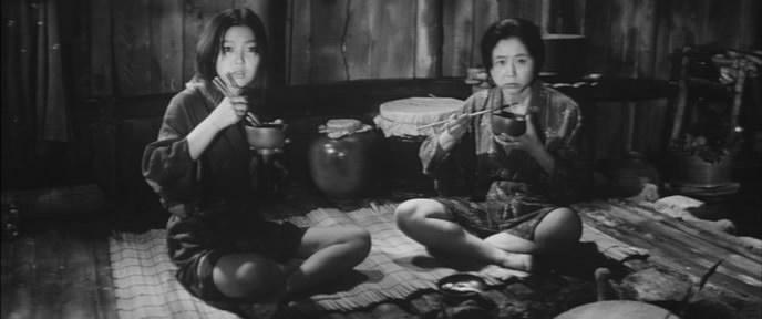 Кадр из фильма Черные кошки в бамбуковых зарослях / Yabu no naka no kuroneko (1968)