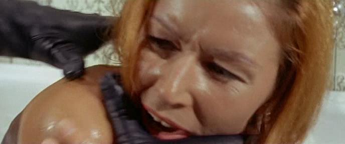 Кадр из фильма Голая... если мертвая / Nude... si muore (1968)